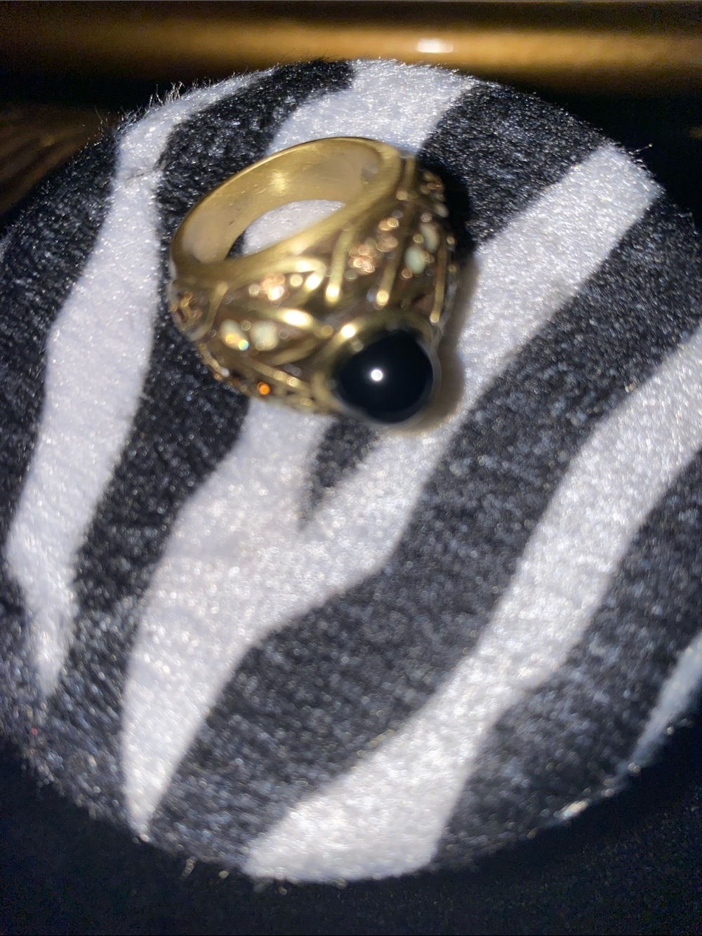 Heidi Daus Gold-Tone Black Stone White brown clear Swarovski Statement Ring SZ 6